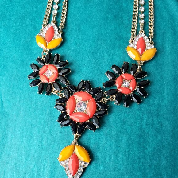 2/25$ J.Crew statement necklace - Picture 2 of 4